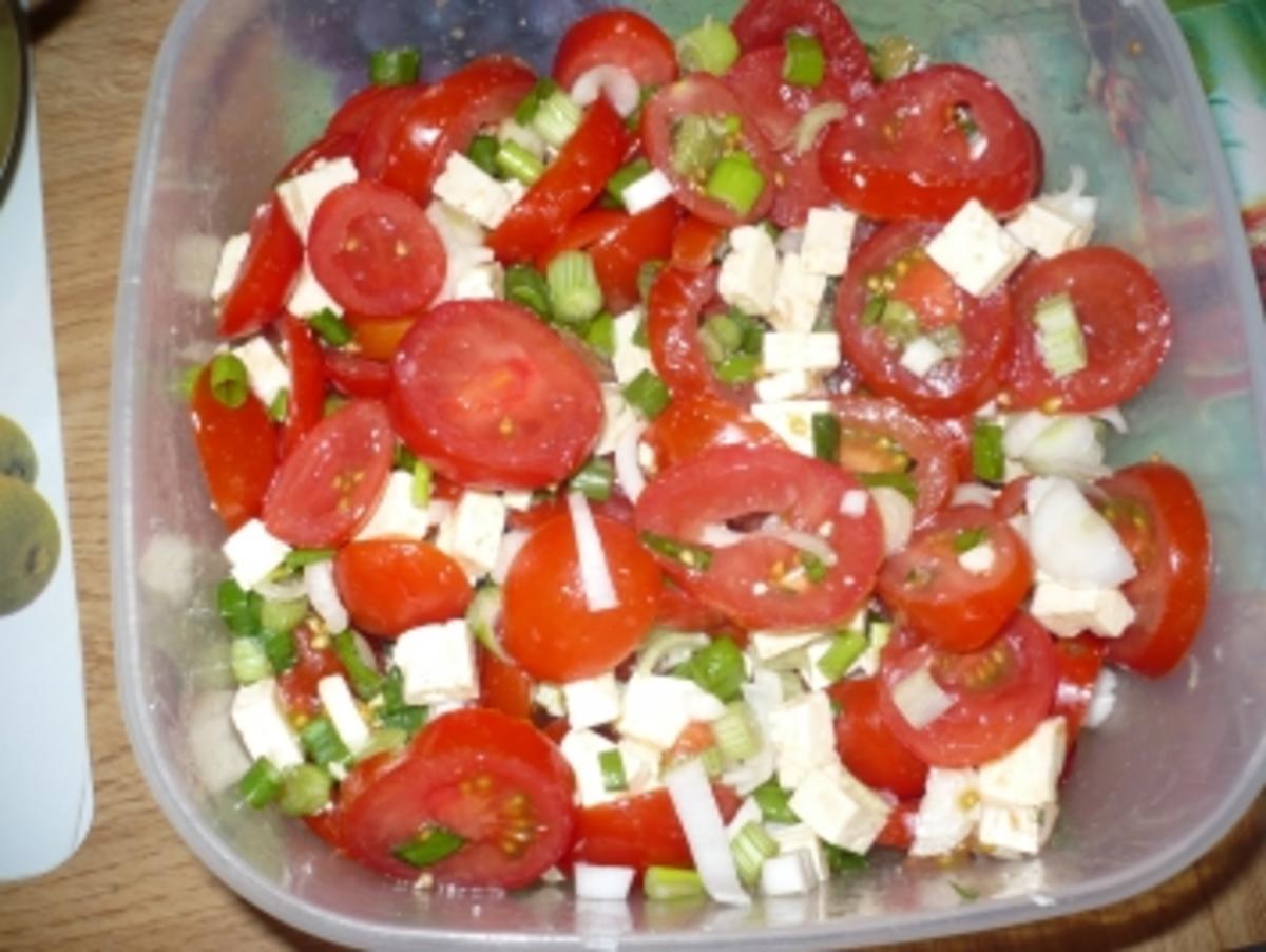 Bilder für Tomatensalat mit Feta - Rezept