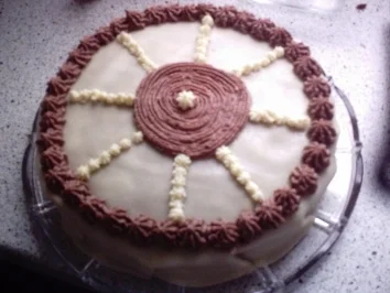 Schokoladenbuttercremetorte - Rezept - Bild Nr. 3