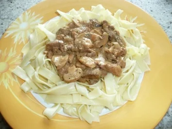 Rezept: Rahmgeschnetzeltes Rahmgeschnetzeltes - Rezept