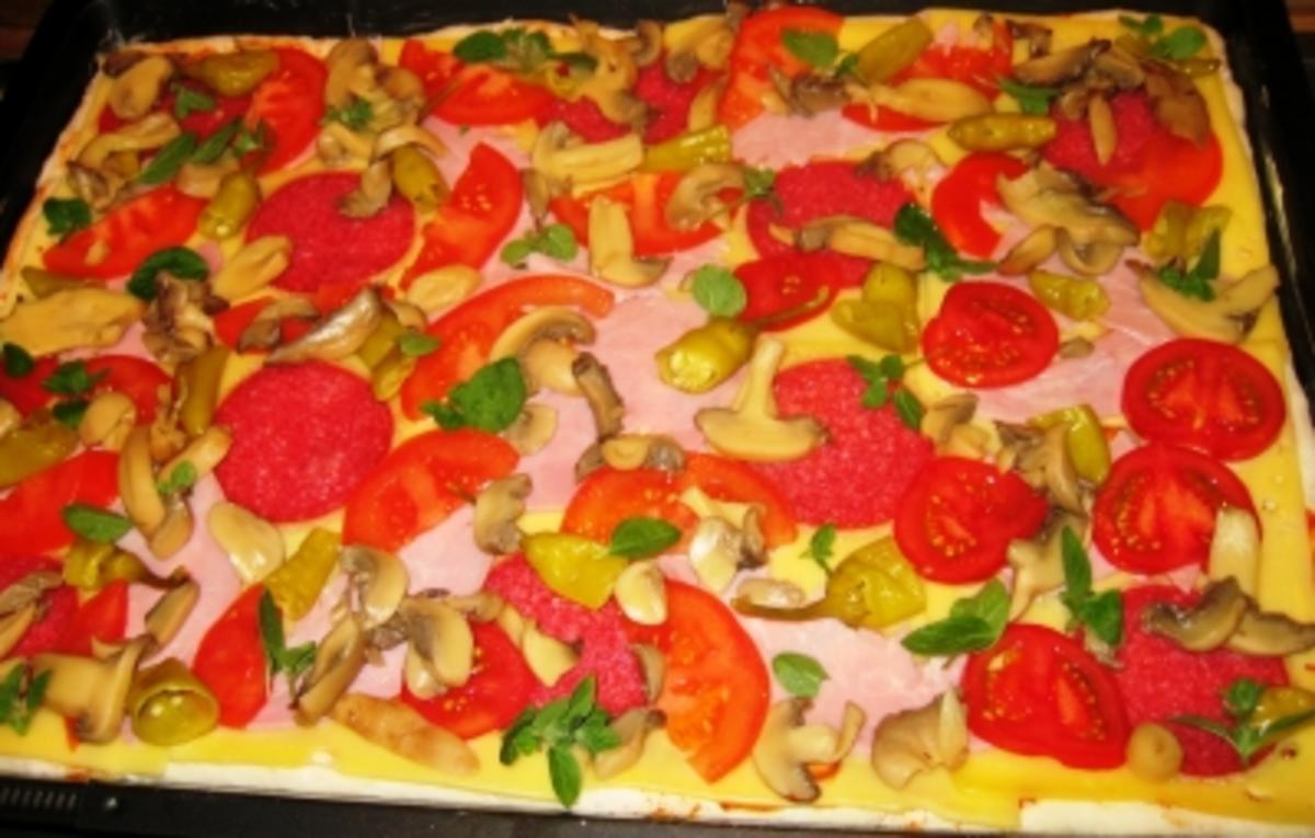 Pizza: Lisa's Pizza "Spezial" - Rezept