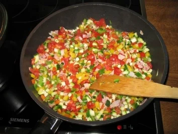 Rezept: Gefüllte Teigmuscheln Bild Nr. 3 Gefüllte Teigmuscheln - Rezept - Bild Nr. 3