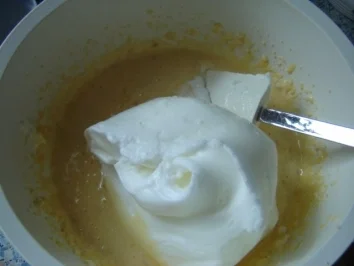 APRIKOSEN-SAHNEQUARK-TORTE - Rezept - Bild Nr. 7