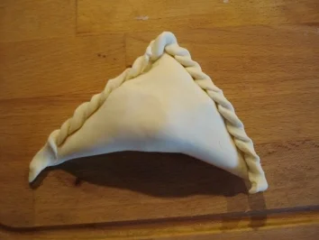 Samsa (zentralasiatische Blätterteigtaschen mit Fleischfüllung) - Rezept - Bild Nr. 2