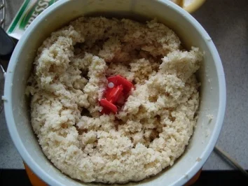 Rezept: Snack: Lachs- und Forellencreme versteckt sich im Blätterteig Bild Nr. 5 Snack: Lachs- und Forellencreme versteckt sich im Blätterteig - Rezept - Bild Nr. 5