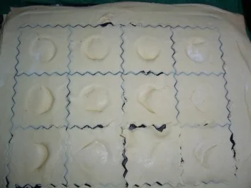 Rezept: Snack: Lachs- und Forellencreme versteckt sich im Blätterteig Bild Nr. 10 Snack: Lachs- und Forellencreme versteckt sich im Blätterteig - Rezept - Bild Nr. 10