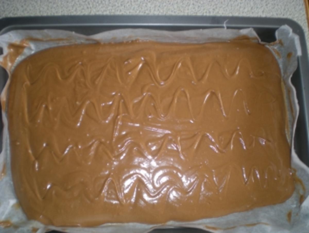 "Rumschnitten" - ein beschwipster Schokolade Kuchen - Rezept - Bild Nr. 4