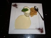 Geeiste Apfelcreme mit Apfelrösti und Calvadossabayon - Rezept