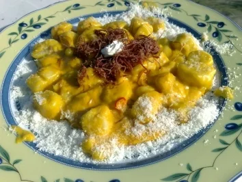 Gnocchi mit Zupffleisch - Rezept