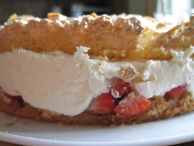 Erdbeertorte - Rezept - Bild Nr. 8