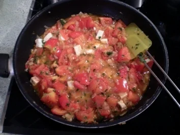 Nudeln mit Tomatensoße - unkompliziert - Rezept - Bild Nr. 3