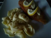 Rezept: Schnitzel mit selbstgemachten Tortellini Schnitzel mit selbstgemachten Tortellini - Rezept