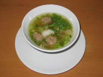 Rezept: Reissuppe mit Fleischbällchen Reissuppe mit Fleischbällchen - Rezept