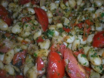 Weiße Bohnen mit Kräutern und Tomaten - Rezept