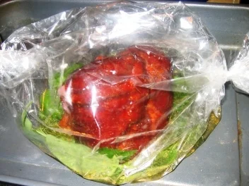 Fleisch: Kräuterschulter im Schlauch - Rezept