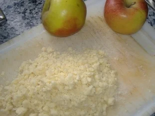 Apfelgratin mit Vanillesauce - Rezept