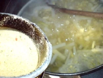 Rezept: Spargelsuppe Bild Nr. 10 Spargelsuppe - Rezept - Bild Nr. 10