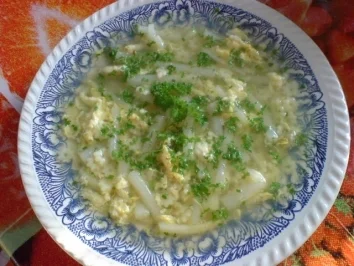 Rezept: Spargelsuppe Bild Nr. 2 Spargelsuppe - Rezept - Bild Nr. 2