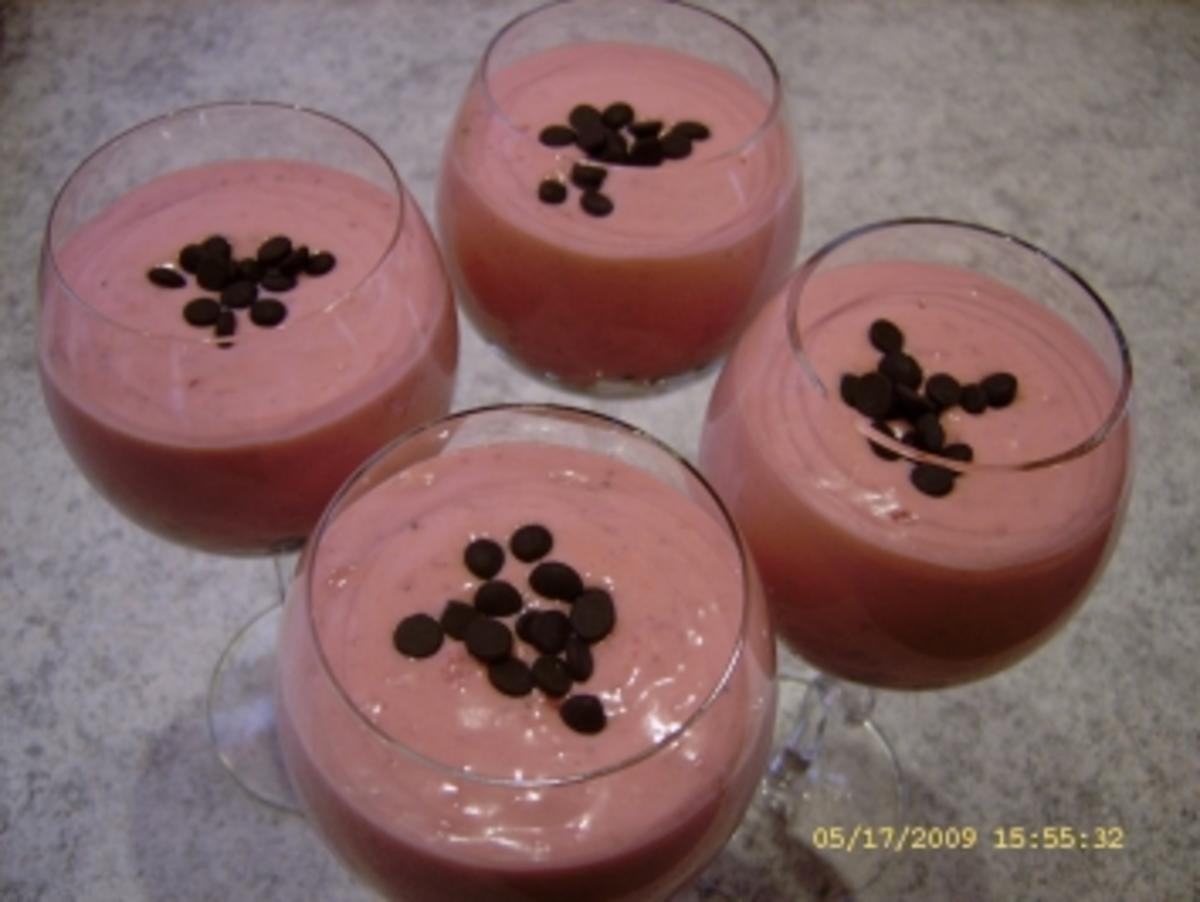 Erdbeer - Schichtspeise - Rezept - Bild Nr. 22