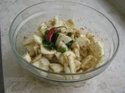 MAIRÜBCHENSALAT PIKANT MIT ASIATISCHER NOTE - Rezept