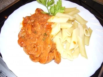 Fl/Schwein: Würstchengulasch - Rezept