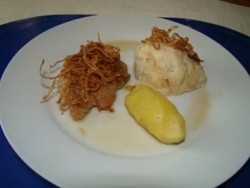Gedünsteter Zwiebelrostbraten - Rezept