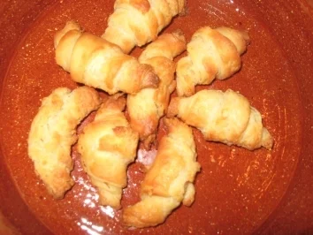 Mini-Croissants einfach....schnell und knusprig - Rezept