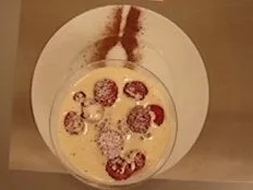 Zabaione auf frischen Himbeeren - Rezept