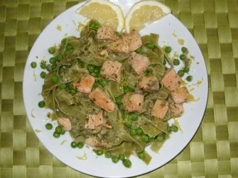 Pasta mit Lachs-Zitronensoße-grüne Bandnudeln mit Erbsen - Rezept - Bild Nr. 7
