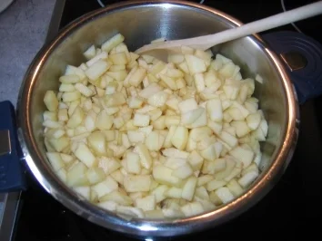 Gedeckter Apfelkuchen - Rezept - Bild Nr. 3