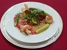 Rezept: Salat auf Tunfischcarpaccio und Garnelen Salat auf Tunfischcarpaccio und Garnelen - Rezept