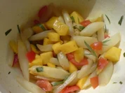 Rezept: Exotischer Spargelsalat Exotischer Spargelsalat - Rezept