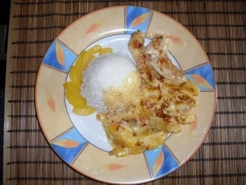 Rezept: Hähnchenbrust mit gratiniertem Pfirsich Hähnchenbrust mit gratiniertem Pfirsich - Rezept