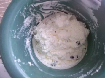 Rezept: Erdbeertörtchen Bild Nr. 4 Erdbeertörtchen - Rezept - Bild Nr. 4