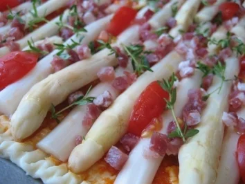 Spargel-Pizza aus meiner Versuchsküche... - Rezept - Bild Nr. 2