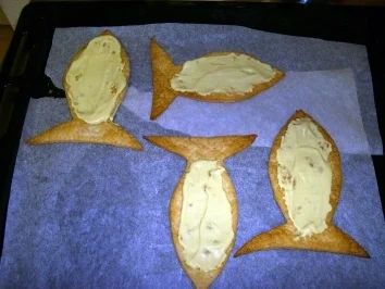 Lachsfilet auf einem Blätterteigfisch mit Parmesankruste - Rezept - Bild Nr. 3