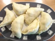 Wareniki mit Sauerkirschfüllung (russische Teigtaschen) - Rezept