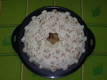 Rezept: Buttercreme Torte Buttercreme Torte - Rezept