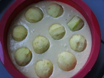 Versunkener Apfelkuchen - Rezept - Bild Nr. 2