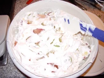 Kuchen: Rhabarberkuchen - Rezept - Bild Nr. 3