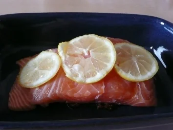 Rezept: Lachsfilet im Kräuterbett Bild Nr. 3 Lachsfilet im Kräuterbett - Rezept - Bild Nr. 3