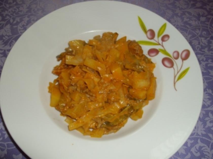 Weißkohl Hackfleisch Topf - schnell &amp; einfach - 131 kcal/100g