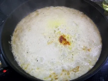 Roulade von der Poulardenbrust an Zitronen-Safran-Sauce - Rezept - Bild Nr. 6