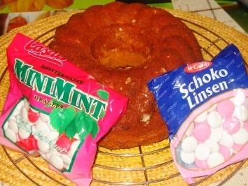 Rezept: Backwaren: Pfefferminz-Gugelhupf Bild Nr. 2 Backwaren: Pfefferminz-Gugelhupf - Rezept - Bild Nr. 2