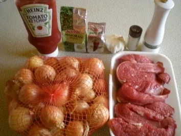 Rezept: Omi's pikantes Gulasch Bild Nr. 2 Omi's pikantes Gulasch - Rezept - Bild Nr. 2