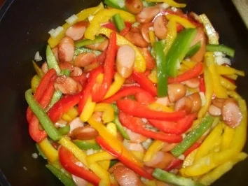 Zigeuner-Wurstpfanne - Rezept - Bild Nr. 3