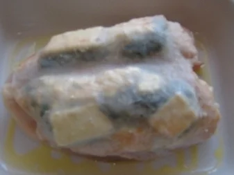 Rezept: Poulardenbrust mit Spinat und Feta gefüllt Bild Nr. 2 Poulardenbrust mit Spinat und Feta gefüllt - Rezept - Bild Nr. 2