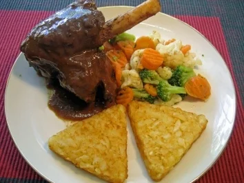 Lammhaxen mit Rotwein ... - Rezept - Bild Nr. 3