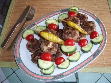 Bifteki Spieße - Rezept