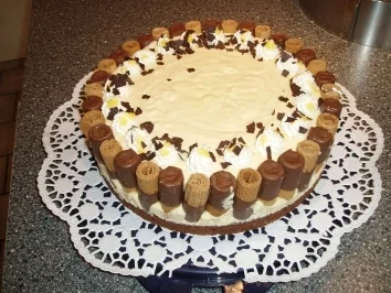 Rezept: Eierlikör-Sahne- Torte Eierlikör-Sahne- Torte - Rezept