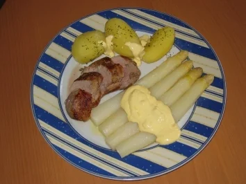 Rezept: Spargel mit Schweinefilet Spargel mit Schweinefilet - Rezept
